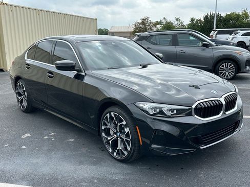 Used 2025 BMW 330i xDrive Sedan w/ Premium Package image 3