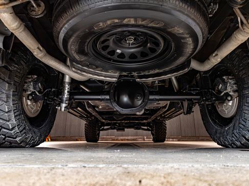 Used 2025 GMC Sierra 1500 AT4 w/ AT4 Premium Package image 14