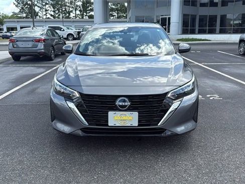 Used 2024 Nissan Sentra SV image 2