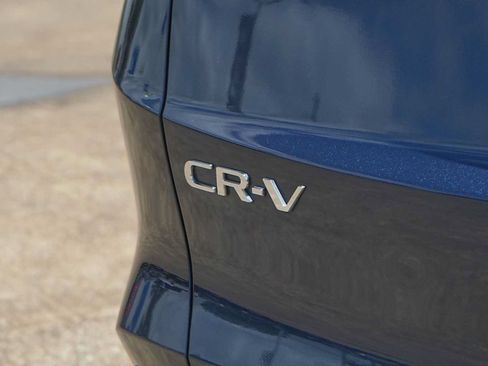 Certified 2025 Honda CR-V EX image 8