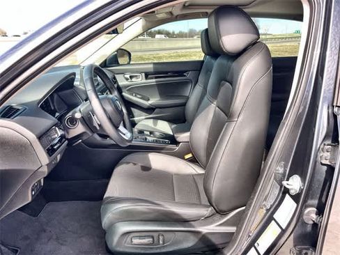 Used 2024 Honda Civic Touring image 11