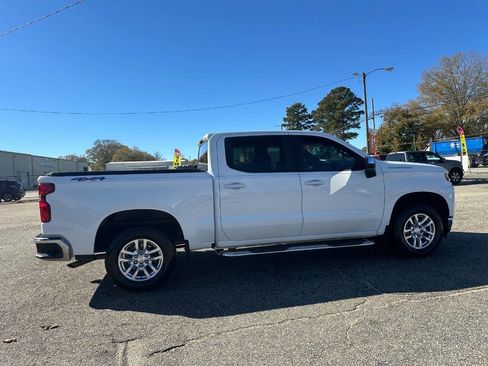 Used 2021 Chevrolet Silverado 1500 LT image 14