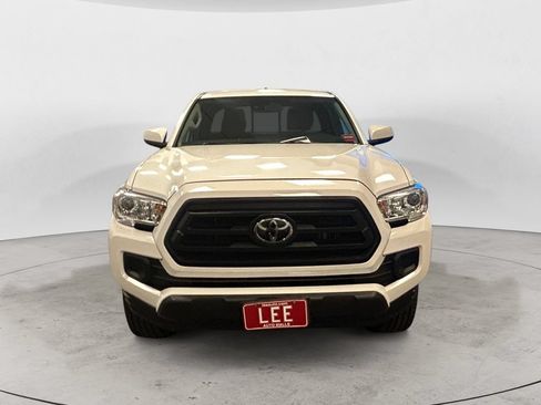 Used 2023 Toyota Tacoma SR w/ SR Convenience Package AWD/4WD image 8