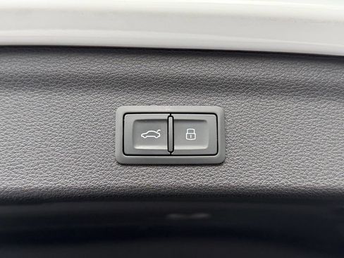 Used 2022 Audi Q3 2.0T Premium Plus AWD/4WD image 28