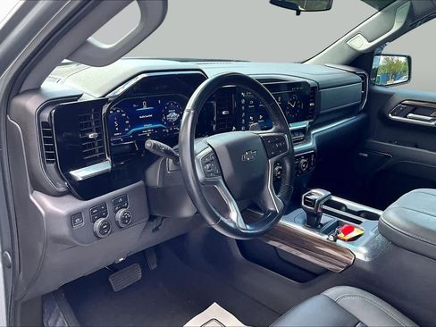 Used 2023 Chevrolet Silverado 1500 RST w/ All Star Edition Plus AWD/4WD image 17