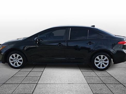 Used 2022 Toyota Corolla LE w/ Carpet Mat Package (TMS) image 8