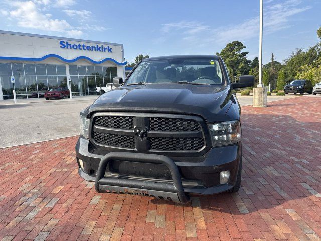 Used 2018 RAM 1500 Express w/ Express Value Package RWD image 25