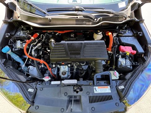 Certified 2021 Honda CR-V Touring image 34