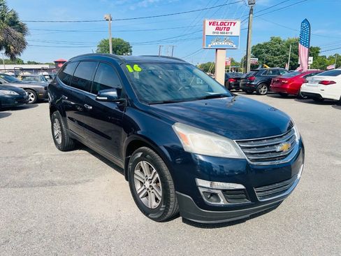 Used 2016 Chevrolet Traverse LT AWD/4WD image 3
