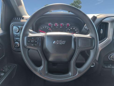 Used 2024 Chevrolet Silverado 1500 Custom Trail Boss w/ Turbomax Blackout Package AWD/4WD image 13