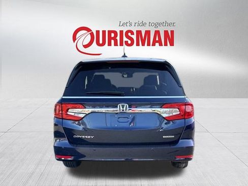 Used 2019 Honda Odyssey Touring image 3