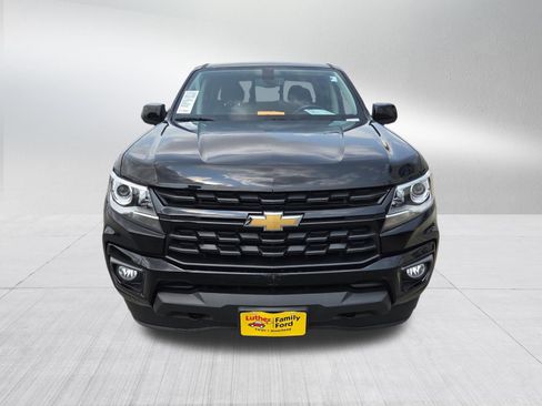 Used 2022 Chevrolet Colorado LT w/ Luxury Package AWD/4WD image 2
