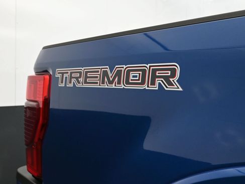 Used 2022 Ford F250 Platinum w/ Tremor Off-Road Package AWD/4WD image 24