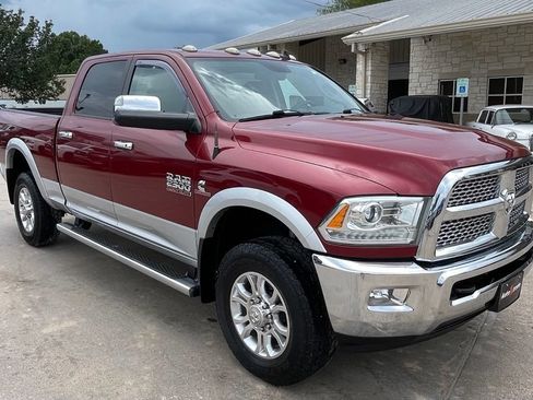 Used 2015 RAM 2500 Laramie w/ Snow Chief Group AWD/4WD image 2