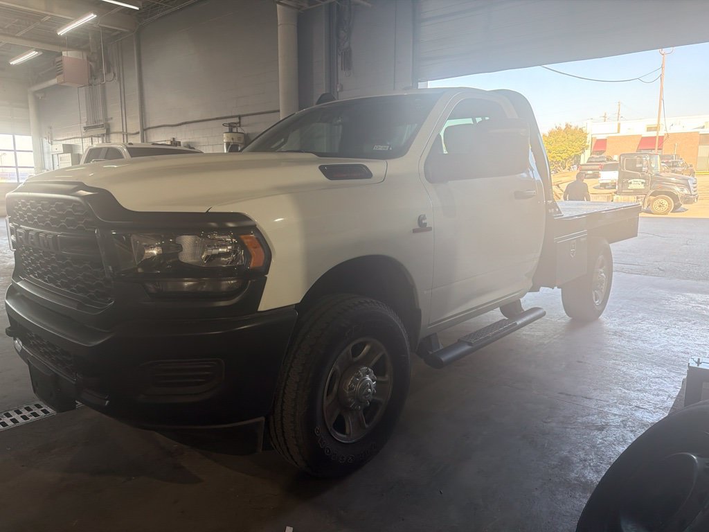 Used 2024 RAM 2500 Tradesman AWD/4WD image 4
