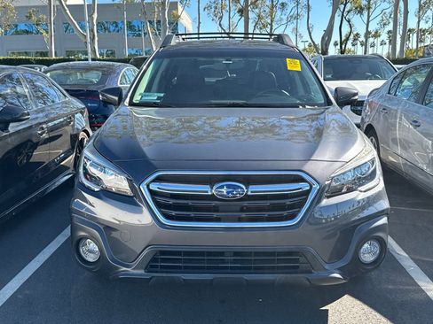Used 2018 Subaru Outback 2.5i Limited w/ Popular Package #2 image 5