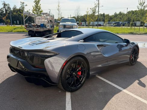 Used 2023 McLaren Artura RWD image 6