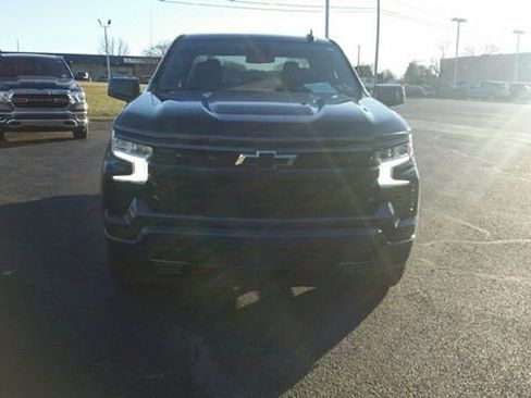 Certified 2023 Chevrolet Silverado 1500 RST image 2