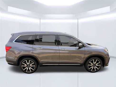 Used 2020 Honda Pilot Elite image 4