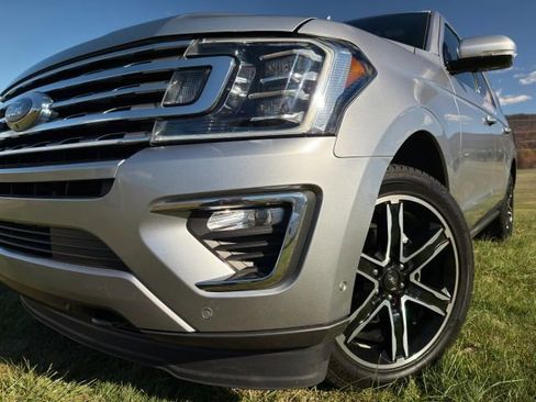 Used 2020 Ford Expedition Max Limited w/ Special Edition Package image 3