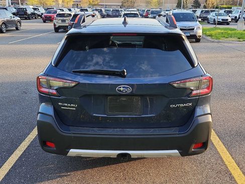 Used 2024 Subaru Outback Limited AWD/4WD image 5