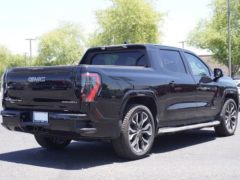 New 2025 GMC Sierra EV Denali image 3