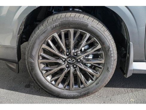 New 2026 INFINITI QX80 Autograph AWD/4WD image 9