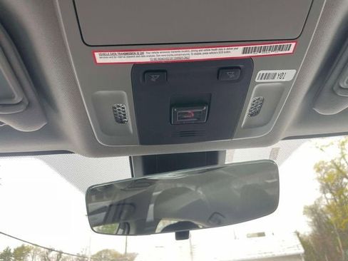 Used 2023 Toyota Camry LE image 31