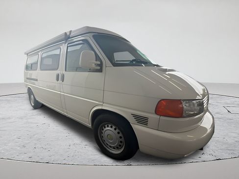 Used 2001 Volkswagen Eurovan FWD image 1