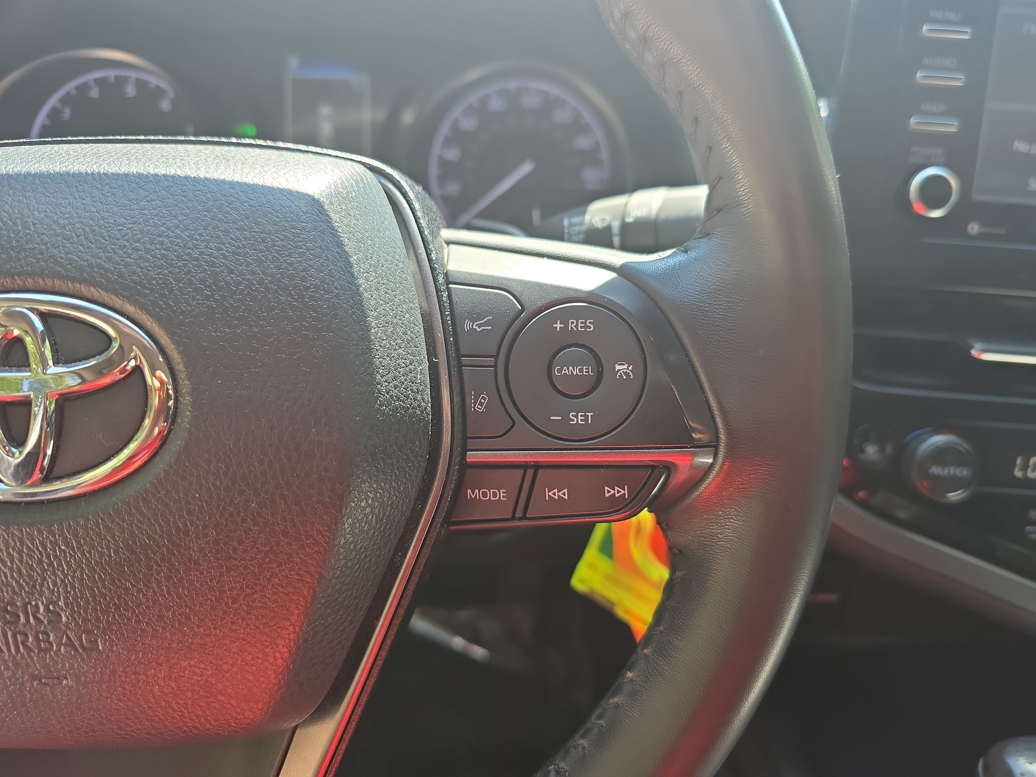 Used 2024 Toyota Camry SE FWD image 17
