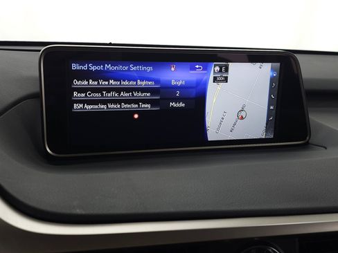 Used 2019 Lexus RX 350 AWD w/ Navigation Package image 27