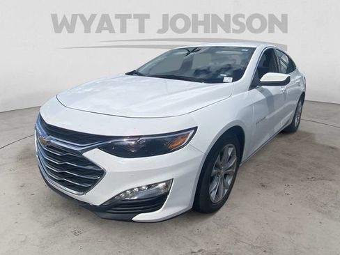 Used 2024 Chevrolet Malibu LT FWD image 1