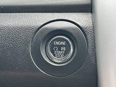 Used 2014 Ford Edge Sport w/ Driver Entry Package FWD image 27
