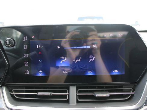 New 2026 Chevrolet Trax ACTIV FWD image 50