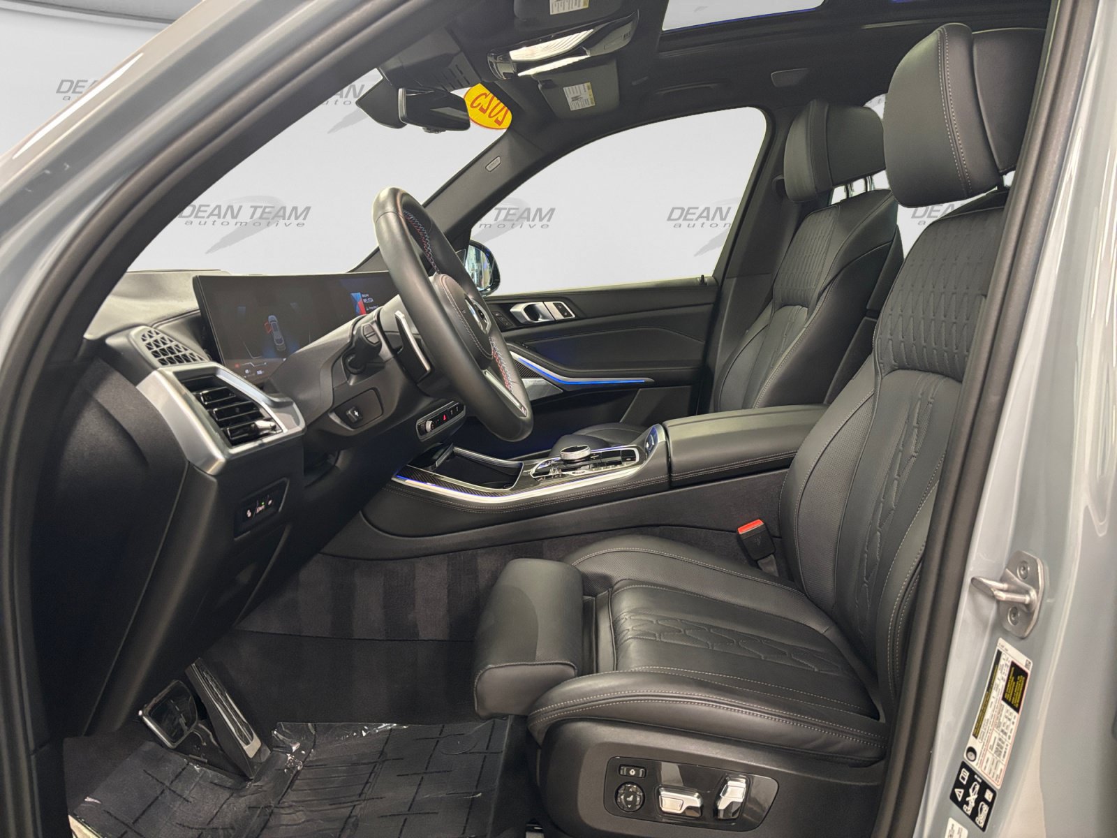 Used 2025 BMW X5 M60i AWD/4WD image 9