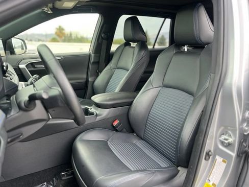 Used 2023 Toyota RAV4 XSE AWD/4WD image 12