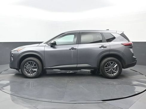 Used 2026 Nissan Rogue S FWD image 7