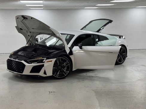Used 2020 Audi R8 V10 performance AWD/4WD image 34