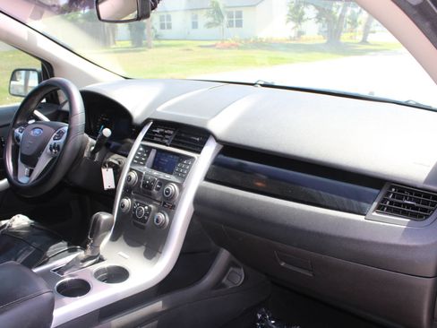 Used 2013 Ford Edge SE AWD/4WD image 23