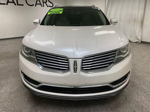 Used 2016 Lincoln MKX Select w/ Select Plus Package image 2