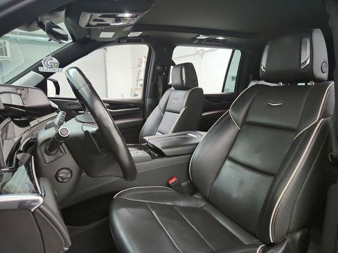 Used 2022 Cadillac Escalade ESV Sport w/ Touring Package AWD/4WD image 14