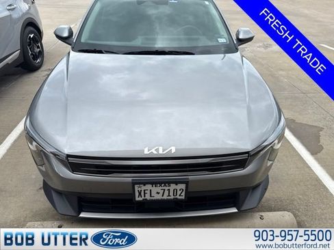 Used 2025 Kia K4 EX FWD image 1