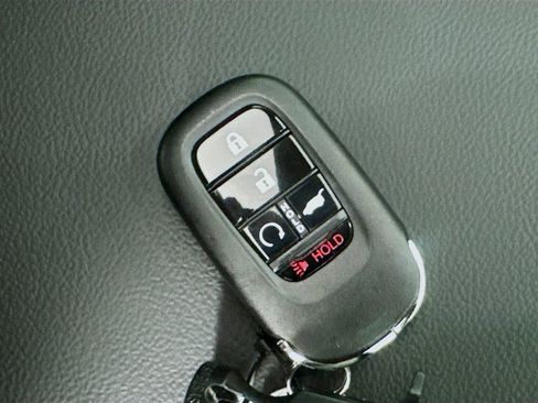 Used 2026 Honda CR-V Sport-L image 41