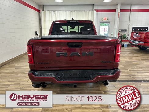 Used 2025 RAM 1500 Limited AWD/4WD image 3