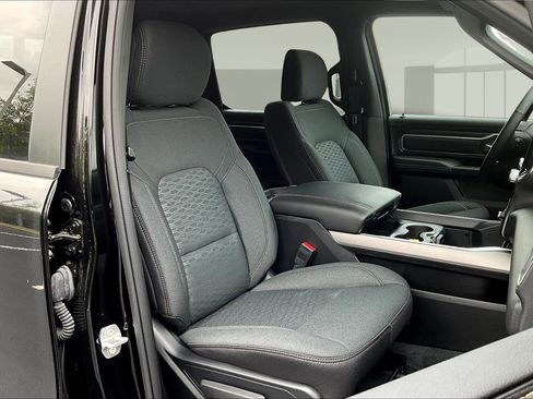 New 2025 RAM 1500 Big Horn AWD/4WD image 11