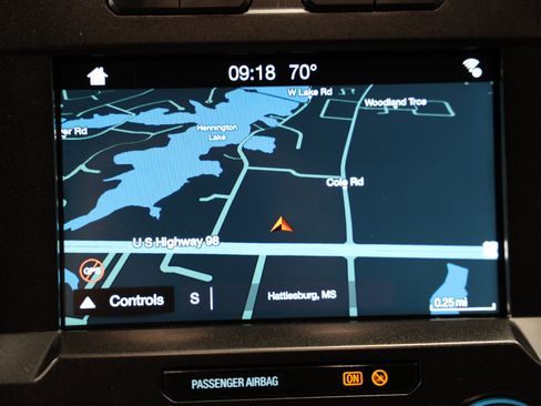 Used 2018 Ford F250 Lariat w/ Lariat Value Package image 38