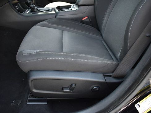 Used 2021 Dodge Charger SXT w/ Blacktop Package RWD image 12