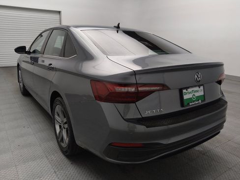 Used 2022 Volkswagen Jetta SE FWD image 5