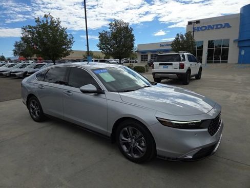 Certified 2025 Honda Accord EX-L image 3