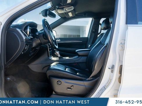 Used 2019 Jeep Grand Cherokee Limited image 3